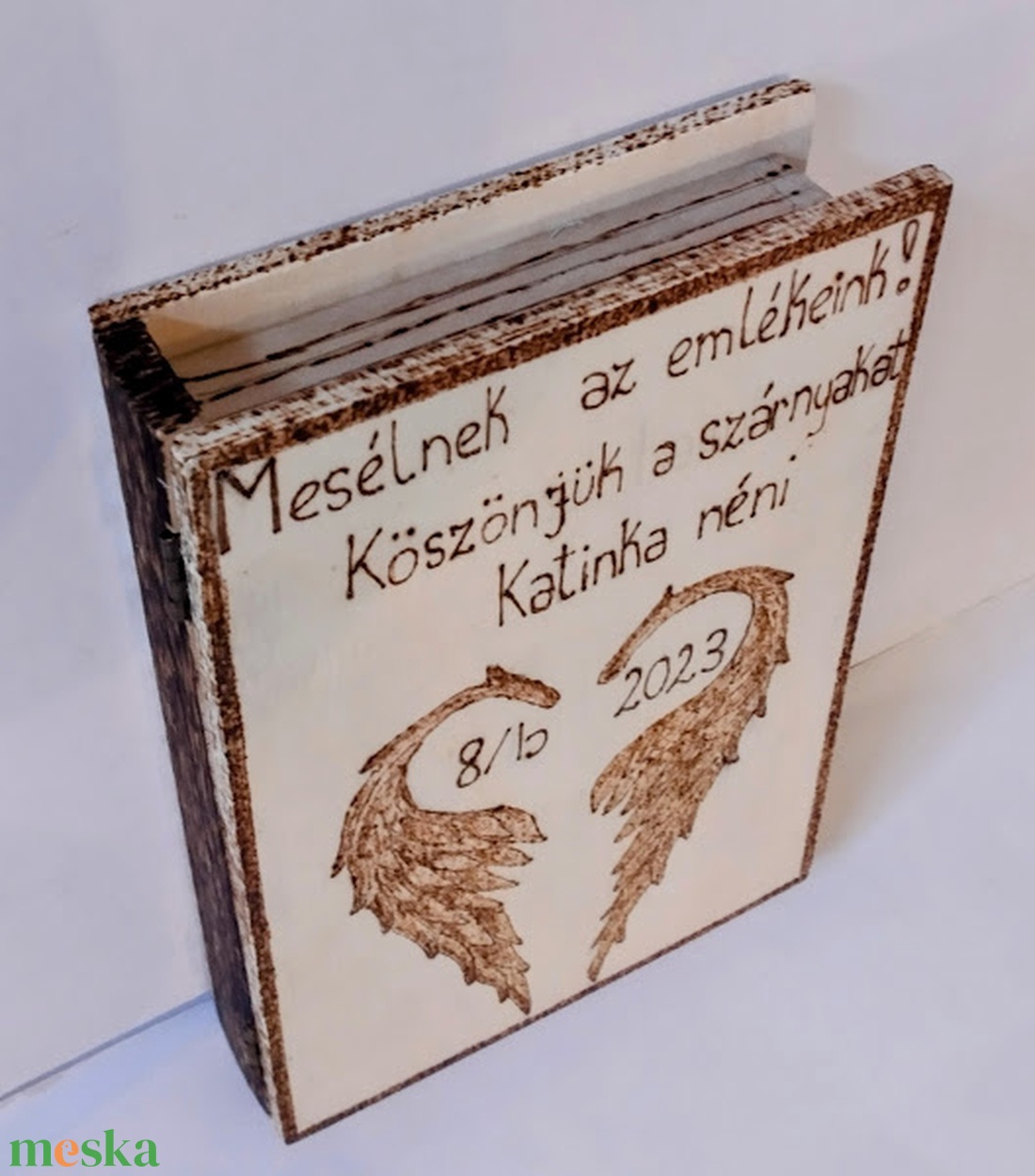 Szárnyas emlékkönyv - otthon & életmód - dekoráció - asztal és polc dekoráció - díszdoboz - Meska.hu Szárnyas emlékkönyv - otthon & életmód - dekoráció - asztal és polc dekoráció - díszdoboz - Meska.hu