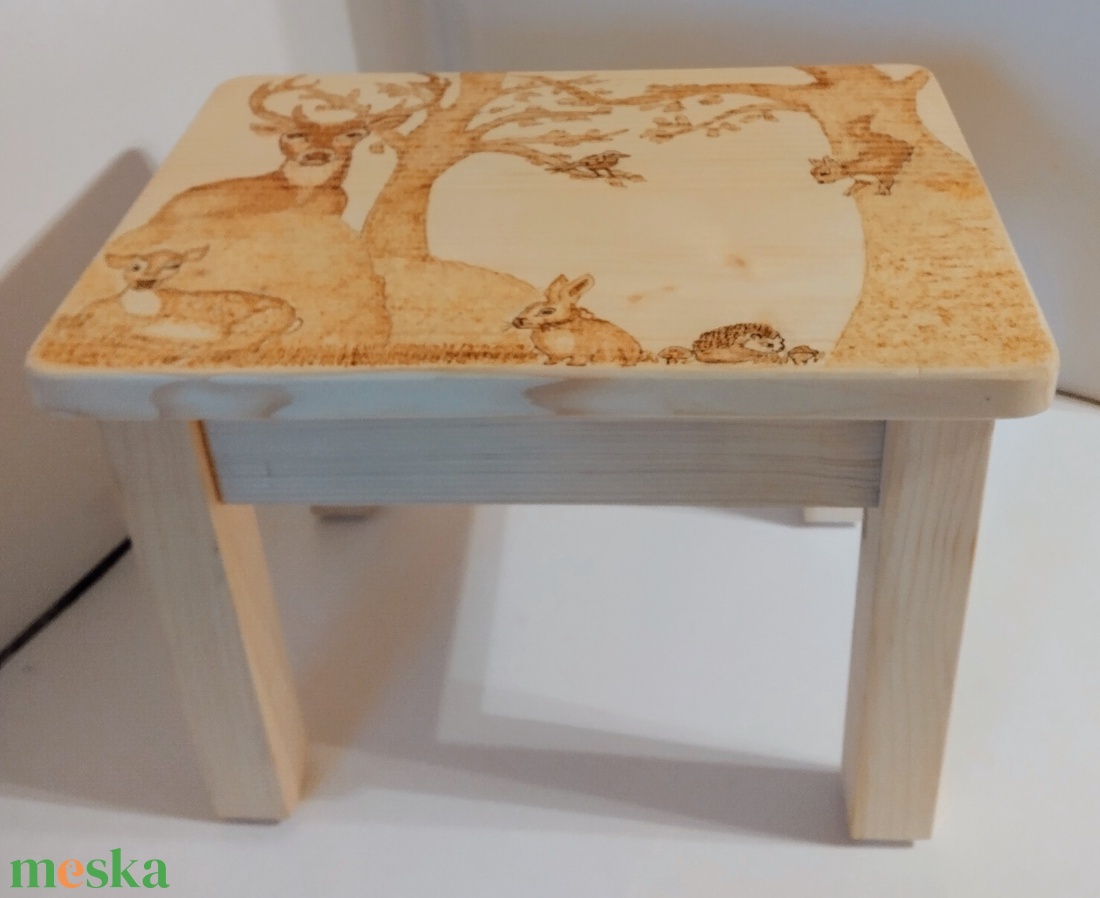 Mese erdei kis szék - otthon & életmód - babaszoba, gyerekszoba - gyerek szék, sámli - Meska.hu Mese erdei kis szék - otthon & életmód - babaszoba, gyerekszoba - gyerek szék, sámli - Meska.hu