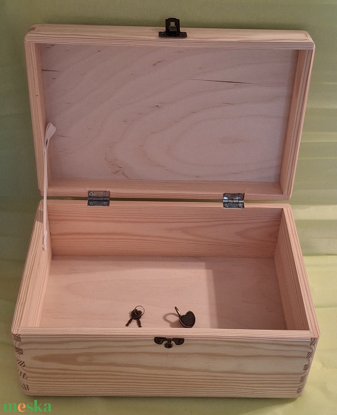Lakatos kincses doboz - otthon & életmód - dekoráció - asztal és polc dekoráció - díszdoboz - Meska.hu