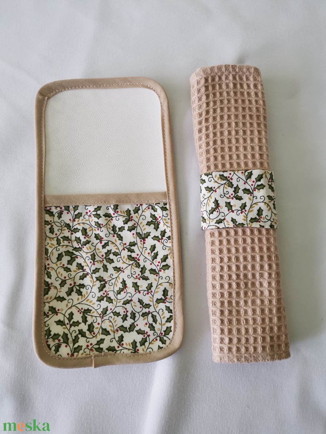 Karácsonyi teriték evőeszköztartó és koktél szalvéta - karácsony - karácsonyi lakásdekoráció - ünnepi asztaldekoráció - Meska.hu