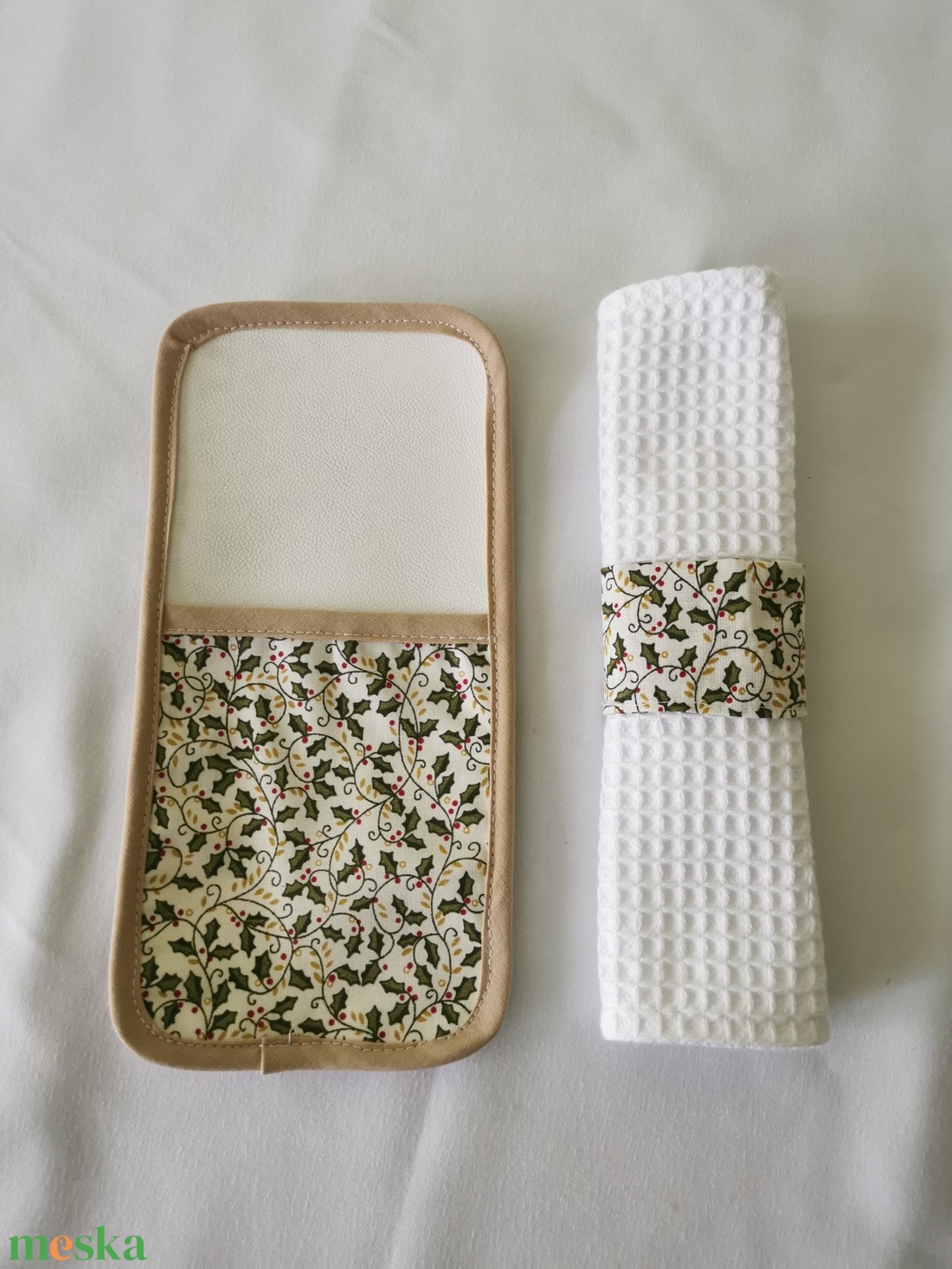 Karácsonyi teriték evőeszköztartó és koktél szalvéta - karácsony - karácsonyi lakásdekoráció - ünnepi asztaldekoráció - Meska.hu