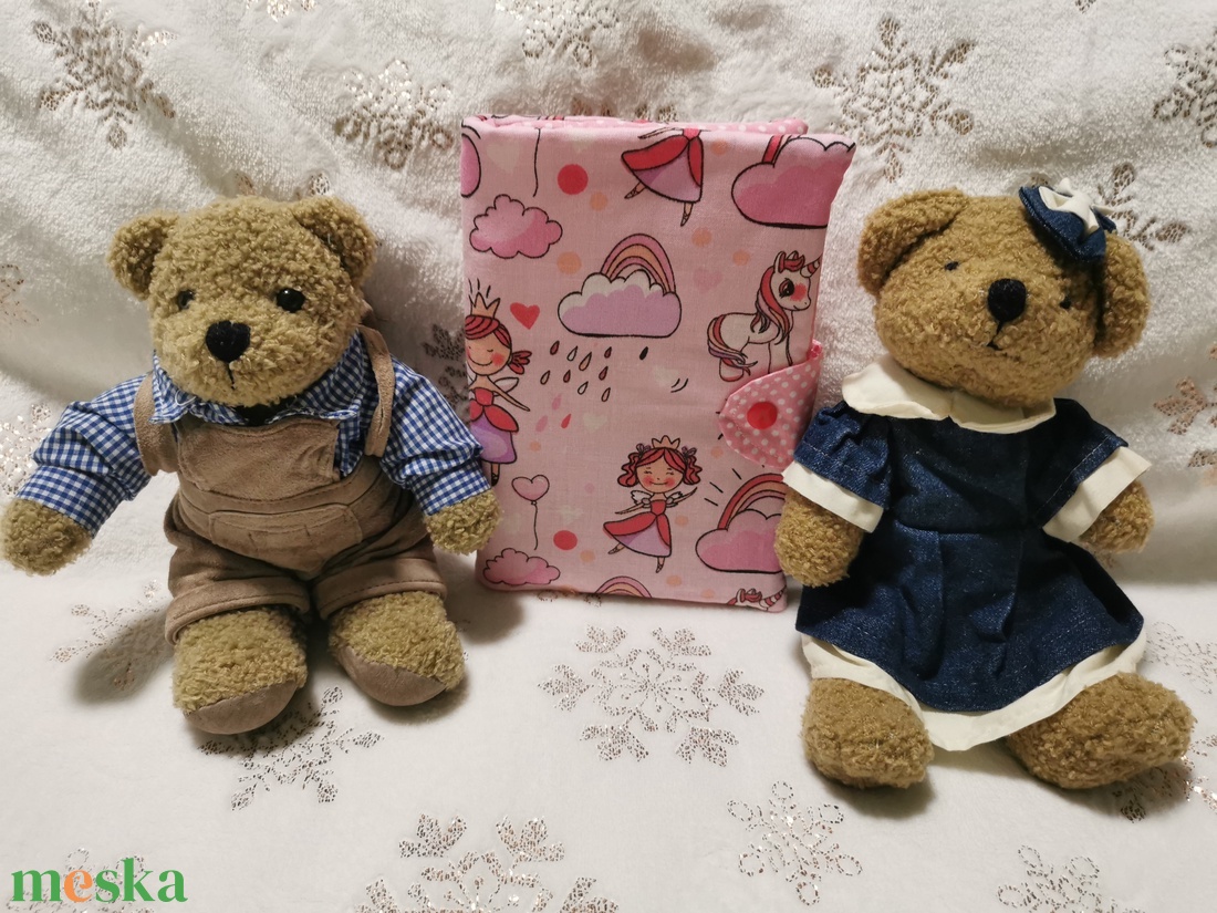 Csajos egészségügyi kis könyv borító - otthon & életmód - papír, írószer - könyv- és füzetborító - Meska.hu