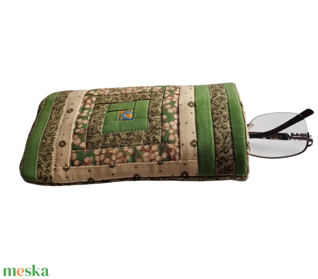 Patchwork szemüvegtok - táska & tok - pénztárca & más tok - szemüvegtok - Meska.hu Patchwork szemüvegtok - táska & tok - pénztárca & más tok - szemüvegtok - Meska.hu