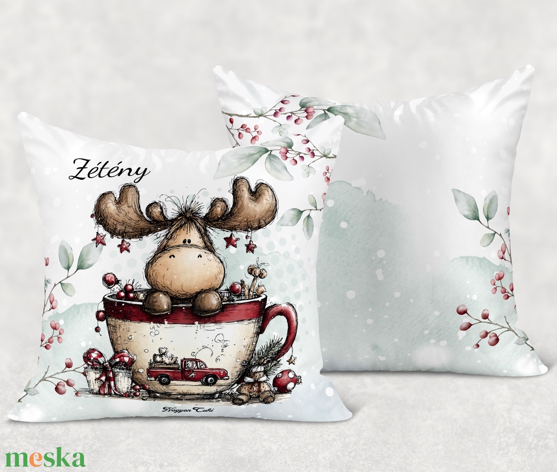 Névre szóló cuki karácsonyi jávorszarvas mintás 40x40-es díszpárna - egyedi feliratos karácsonyi ajándék (POLI40-0522) - otthon & életmód - lakástextil - párna & párnahuzat - díszpárna (belsővel együtt) - Meska.hu