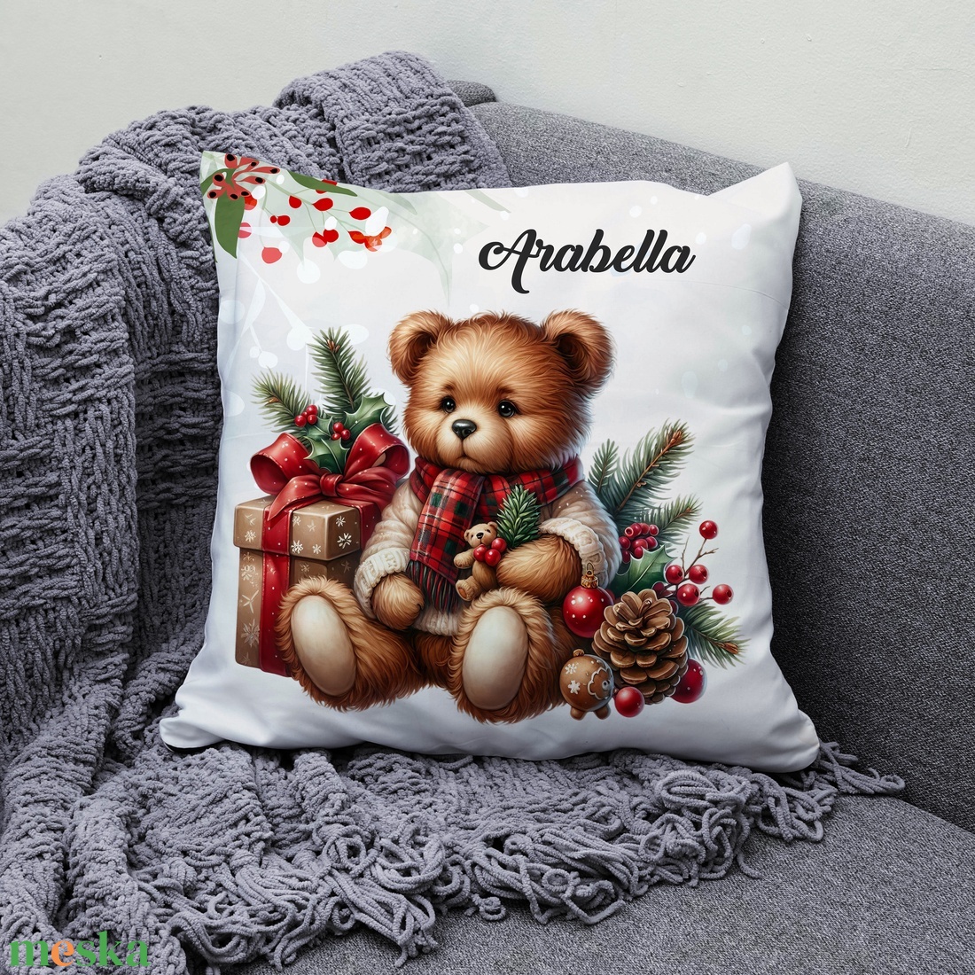 Névre szóló karácsonyi Teddy maci (macival) mintás 40x40es díszpárna - egyedi feliratos karácsonyi ajándék (POLI40-0356) - otthon & életmód - lakástextil - párna & párnahuzat - díszpárna (belsővel együtt) - Meska.hu