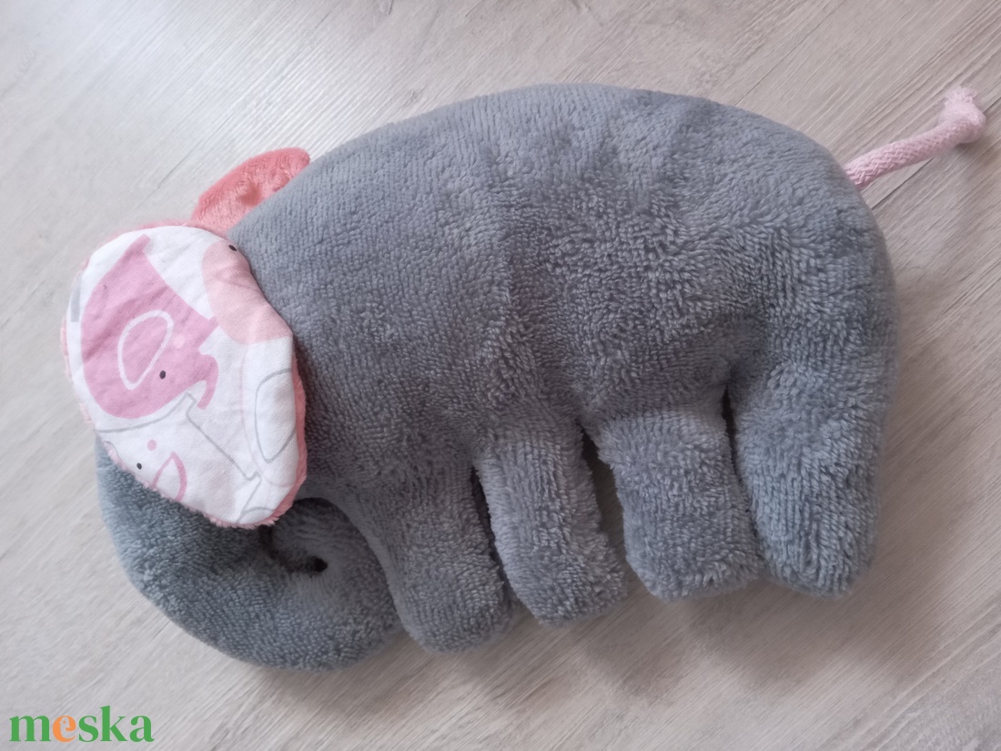 Csörgő plüsselefánt babáknak és kisgyerekeknek - játék & sport - plüssállat & játékfigura - elefánt - Meska.hu