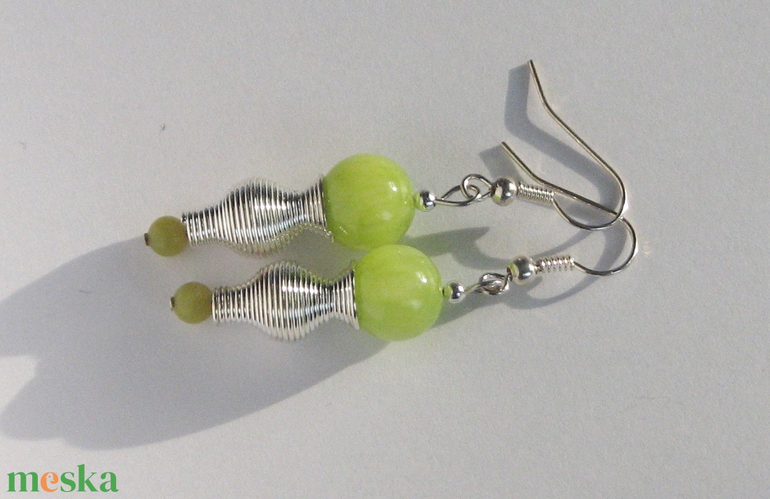 Jade fülbevaló - ékszer - fülbevaló - lógó fülbevaló - Meska.hu