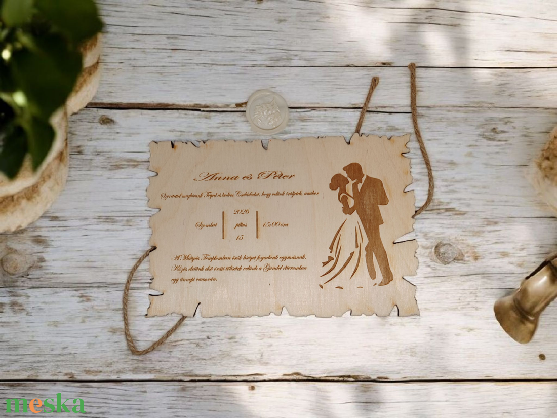Egyedi, gravírozott fa esküvői meghívó rusztikus kiegészítőkkel! - esküvő - meghívó & kártya - meghívó - Meska.hu