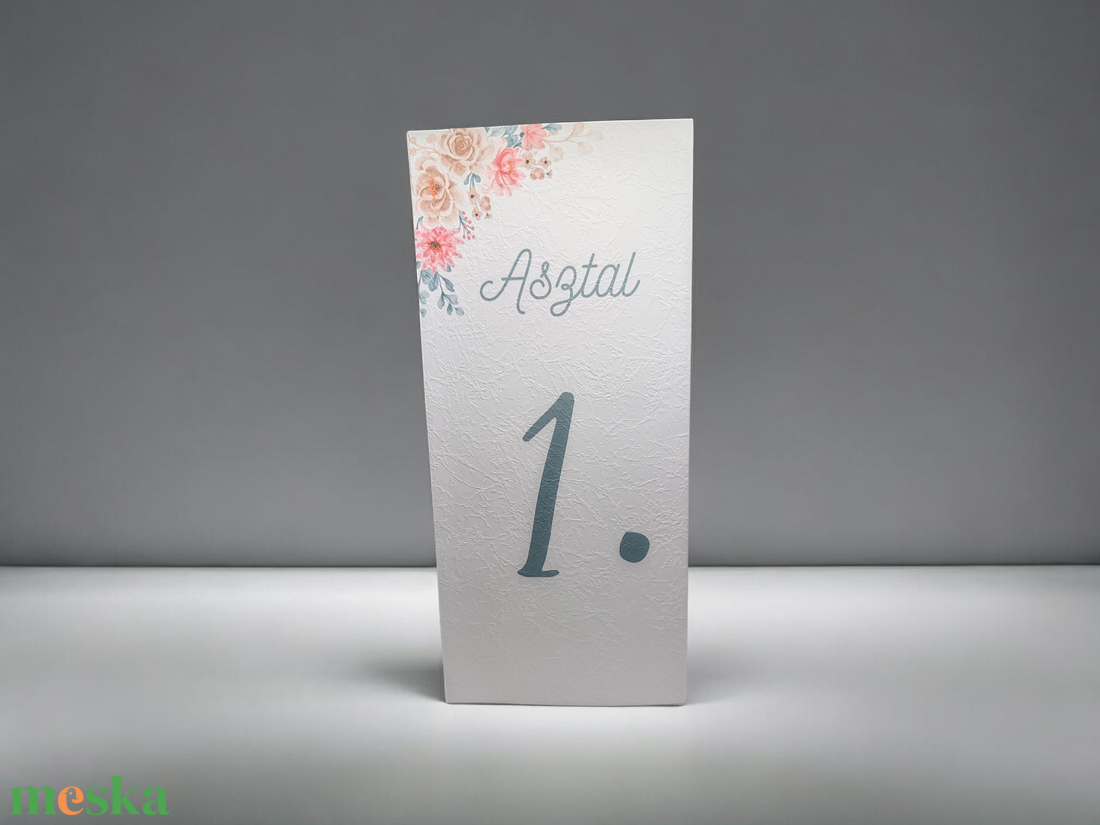Varázsolja el vendégeit ezzel az elegáns, 3 az 1-ben asztali kiegészítővel! - esküvő - meghívó & kártya - menü - Meska.hu
