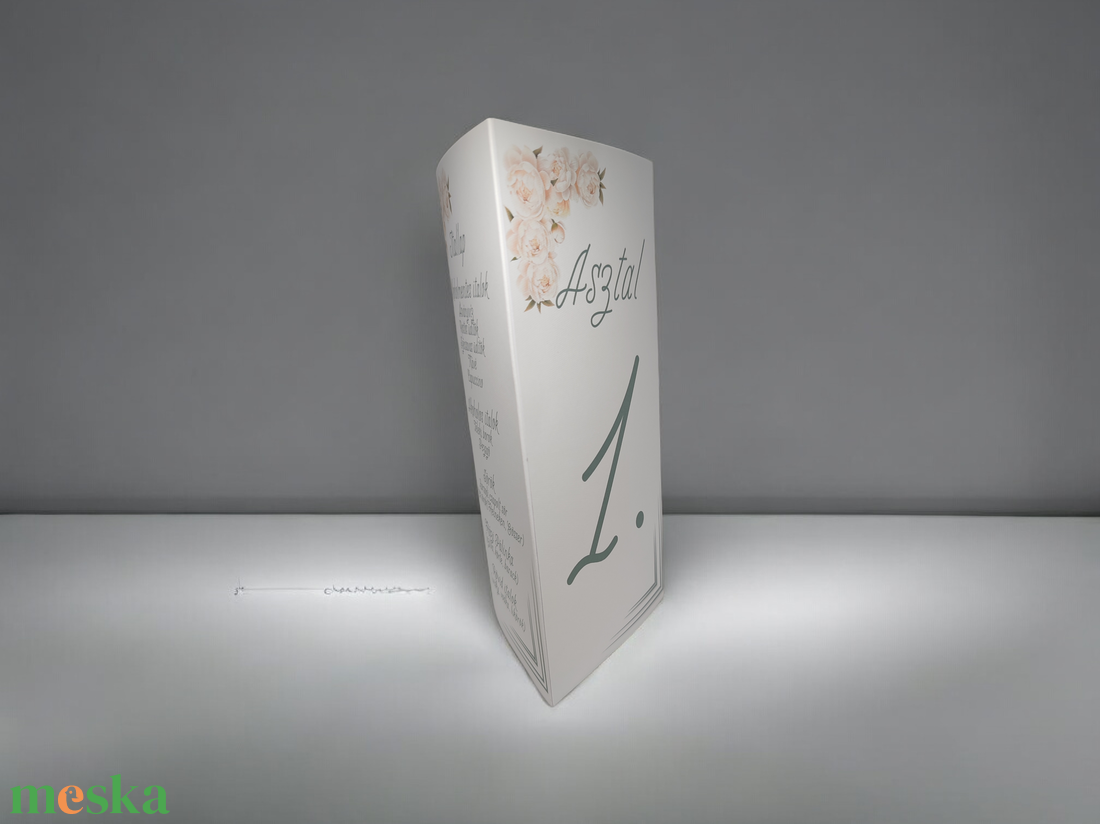 Varázsolja el vendégeit ezzel az elegáns, 3 az 1-ben asztali kiegészítővel! - esküvő - meghívó & kártya - menü - Meska.hu