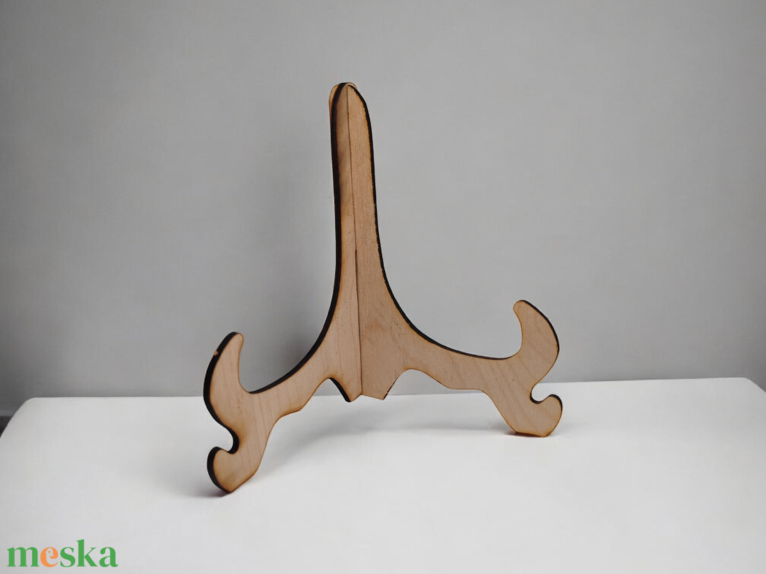 Kreatív alap: A sokoldalú fa állvány - esküvő - meghívó & kártya - menü - Meska.hu