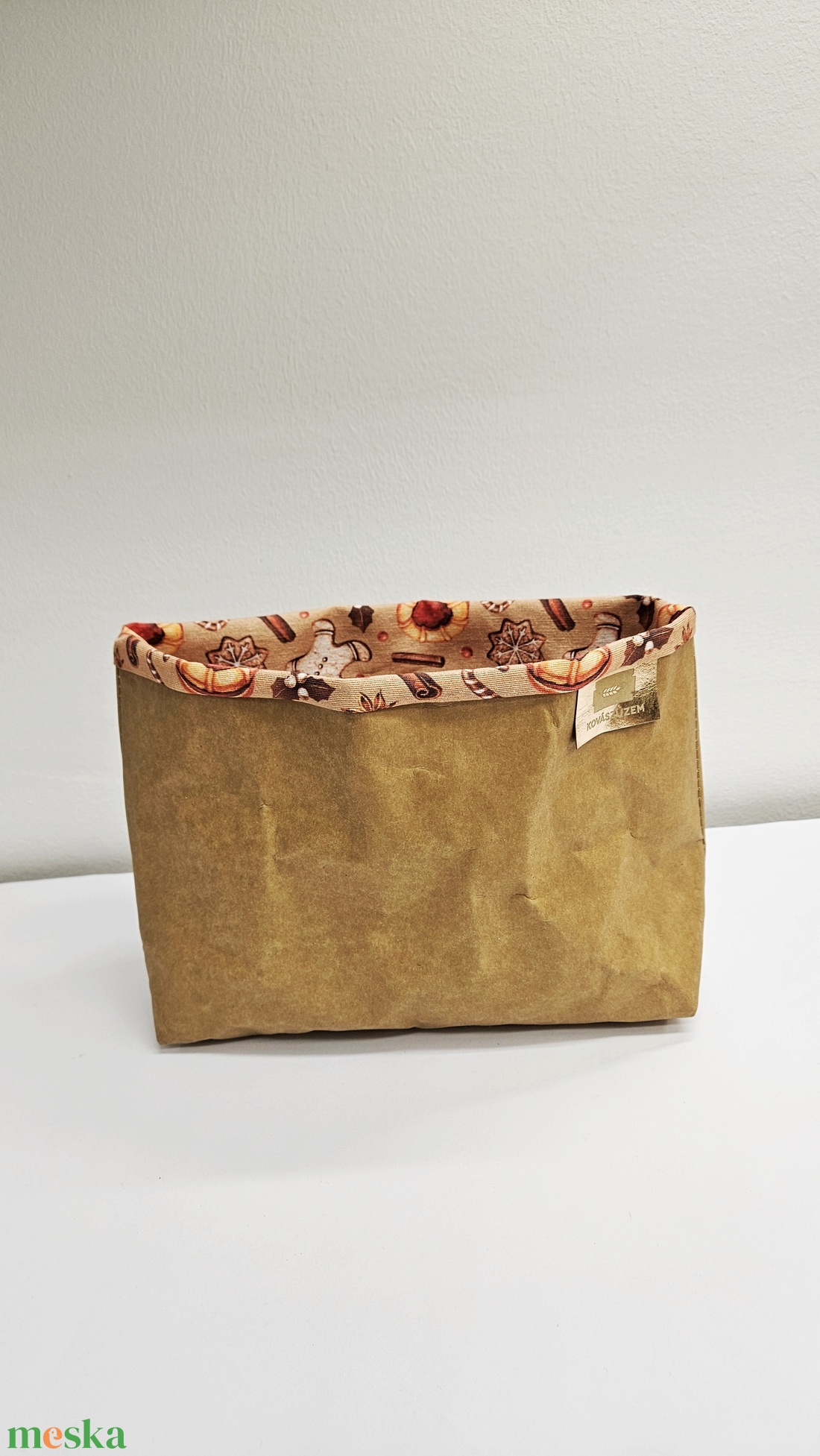 Vegán bőr Többfunkciós zsák 'M' méret - táska & tok - bevásárlás & shopper táska - kenyeres zsák - Meska.hu Vegán bőr Többfunkciós zsák 'M' méret - táska & tok - bevásárlás & shopper táska - kenyeres zsák - Meska.hu