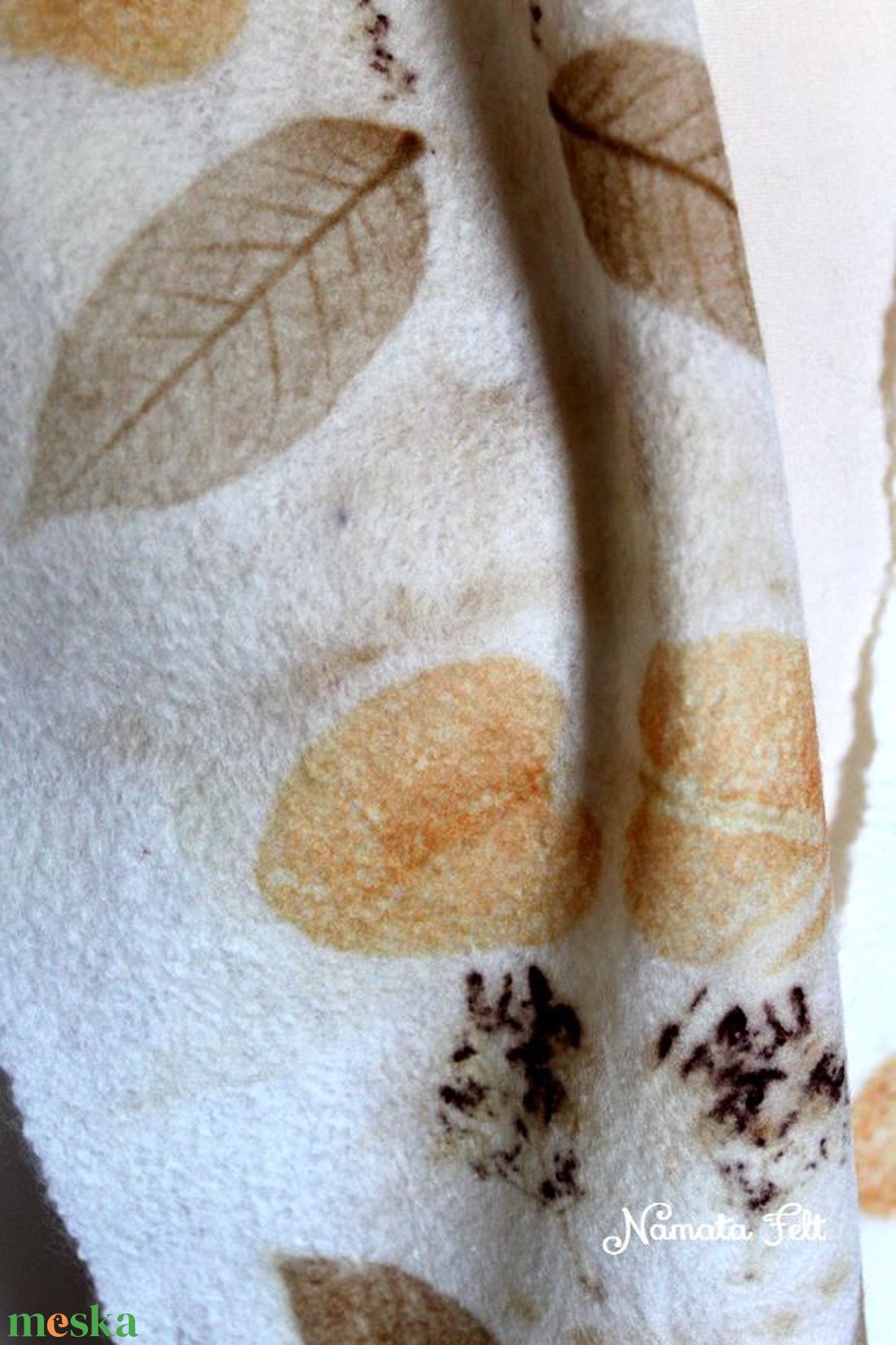 Őszi levelek 2. ecoprint nemezsál - ruha & divat - sál, sapka, kendő - sál - Meska.hu Őszi levelek 2. ecoprint nemezsál - ruha & divat - sál, sapka, kendő - sál - Meska.hu