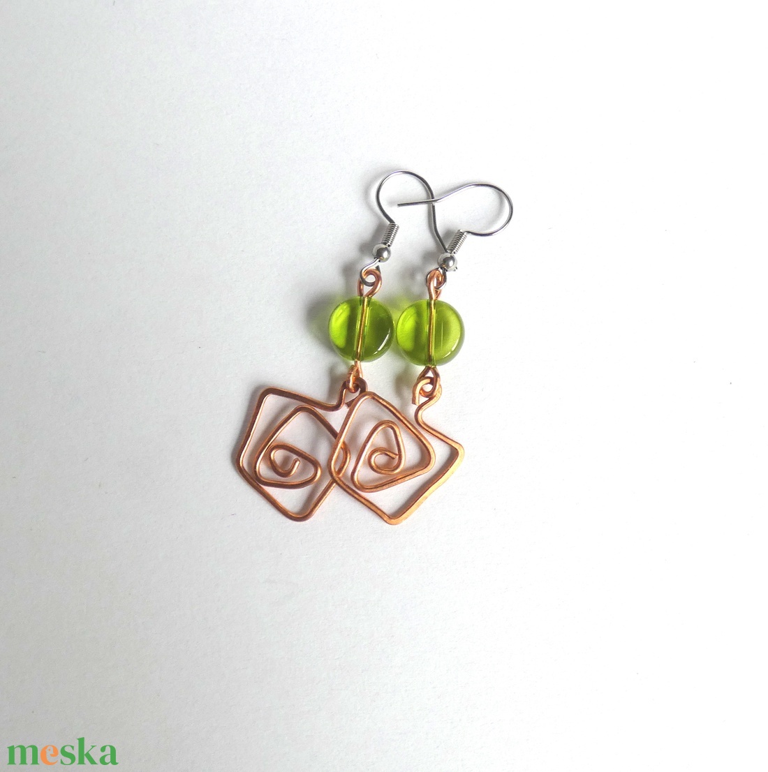 Üveg és réz fülbevaló - ékszer - fülbevaló - lógó fülbevaló - Meska.hu