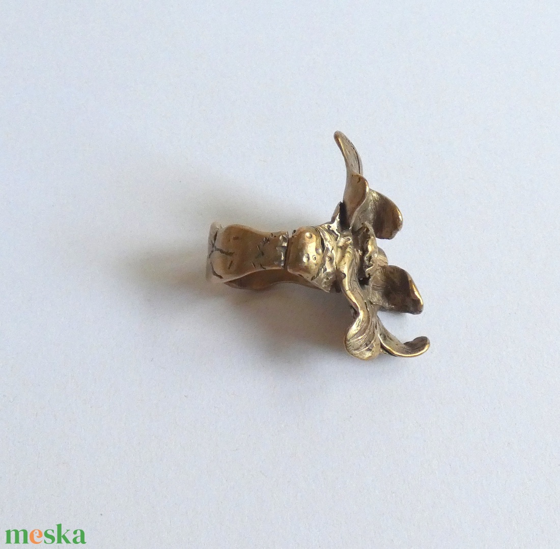 Bronzvirág gyűrű - ékszer - gyűrű - figurális gyűrű - Meska.hu