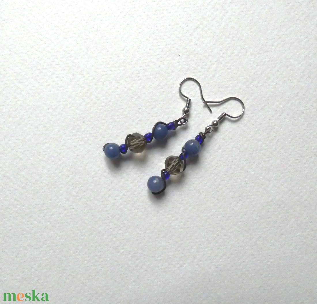 Kékek és szürkék fülbevaló - ékszer - fülbevaló - lógó fülbevaló - Meska.hu