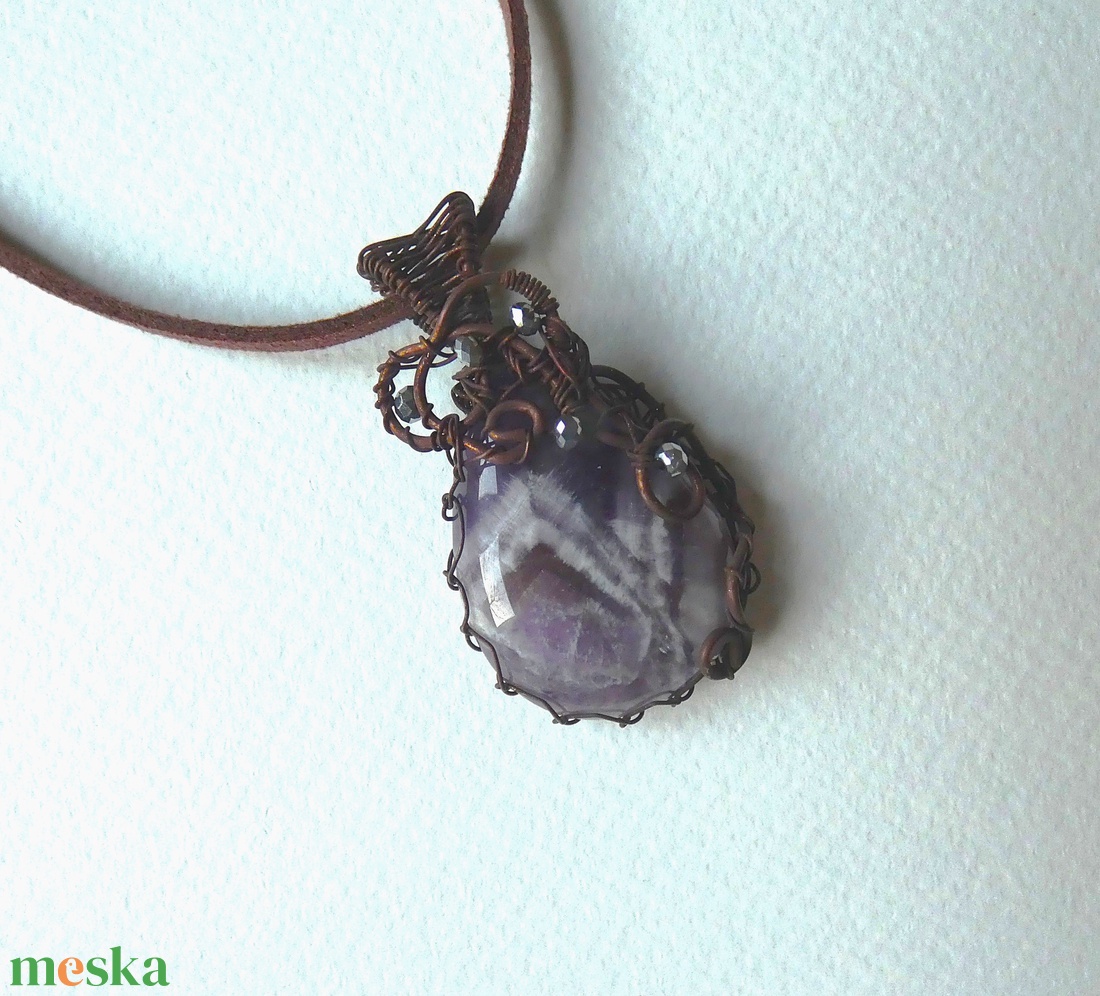 Ametiszt csepp réz medál - ékszer - nyaklánc - medál - Meska.hu