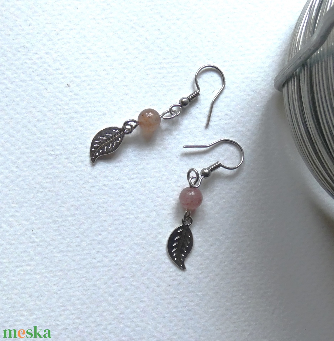 Ezüst levelek acél fülbevaló - ékszer - fülbevaló - lógó fülbevaló - Meska.hu