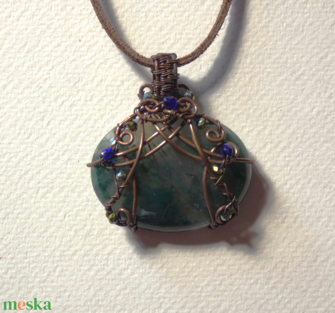 Moha a kertben réz medál - ékszer - nyaklánc - medál - Meska.hu