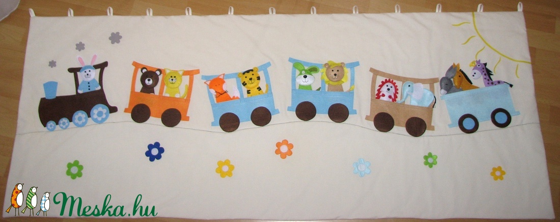 Ujbábbokkal  - Vonatos gyerek falvédő / játék / falikép/   - matt -  - Meska.hu