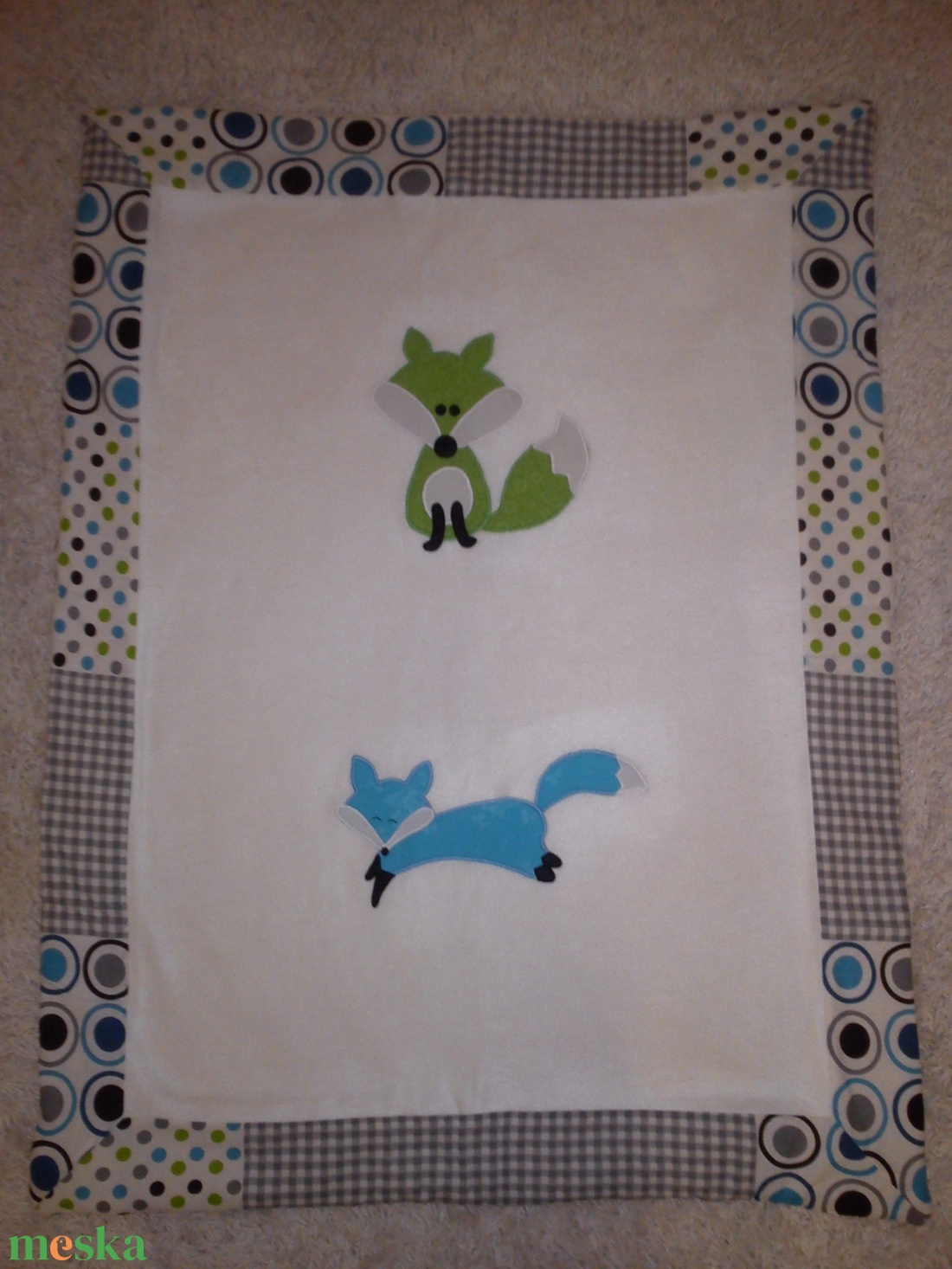 Baba takaró, pléd  _  zöld-kék róka (játék baba takaró) - baba - mama - baba ágynemű - babatakaró, gyerek pléd - Meska.hu