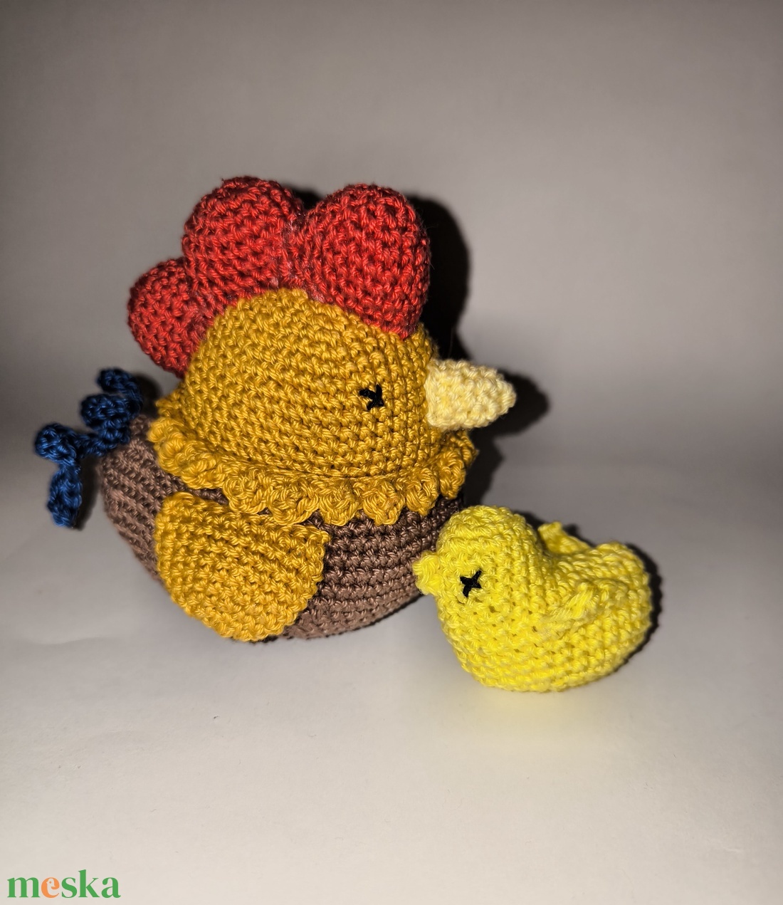 Tyúkanyó és kiscsibéi_Amigurumi figura - játék & sport - plüssállat & játékfigura - madár - Meska.hu Tyúkanyó és kiscsibéi_Amigurumi figura - játék & sport - plüssállat & játékfigura - madár - Meska.hu