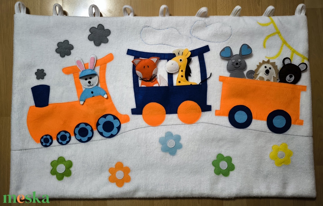 Vonatos gyerek, baba falvédő / játék / falikép/ - otthon & életmód - babaszoba, gyerekszoba - falvédő gyerekszobába - Meska.hu