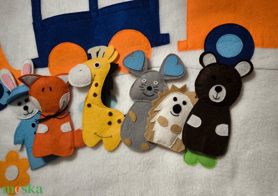 Vonatos gyerek, baba falvédő / játék / falikép/ - otthon & életmód - babaszoba, gyerekszoba - falvédő gyerekszobába - Meska.hu