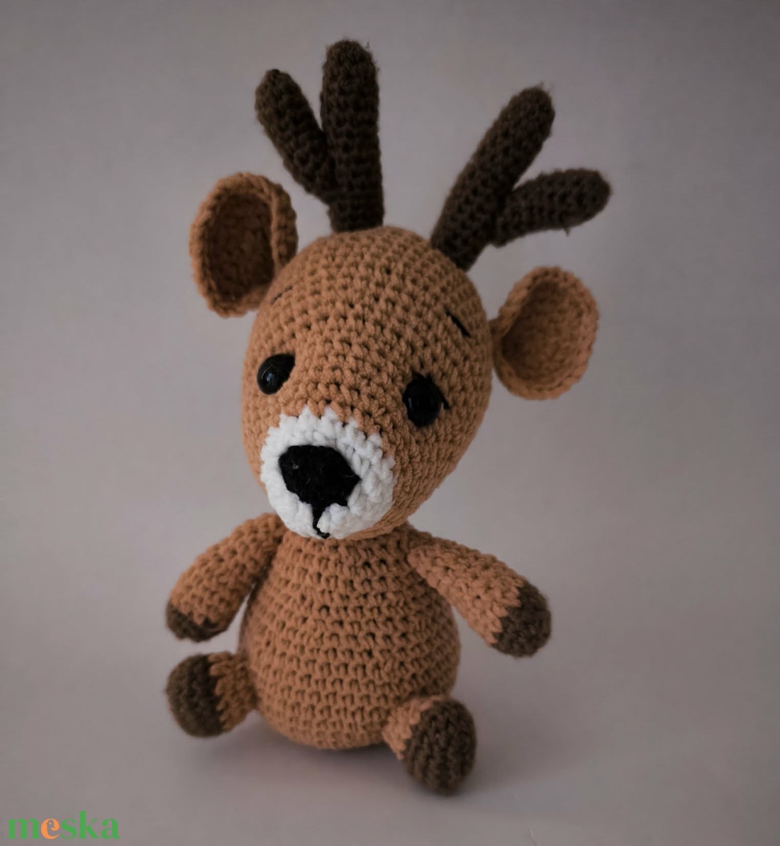Szarvas_Amigurumi figura, alvóka - játék & sport - plüssállat & játékfigura - plüss mesefigurák - Meska.hu