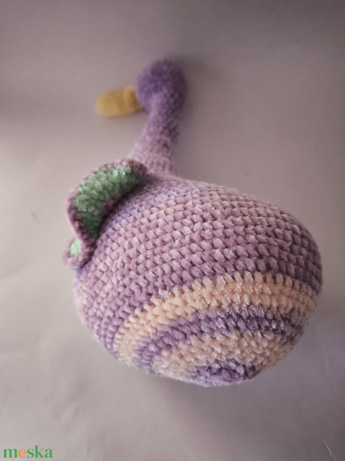 Puha lila liba _Amigurumi figura, alvóka, dísz - játék & sport - plüssállat & játékfigura - madár - Meska.hu
