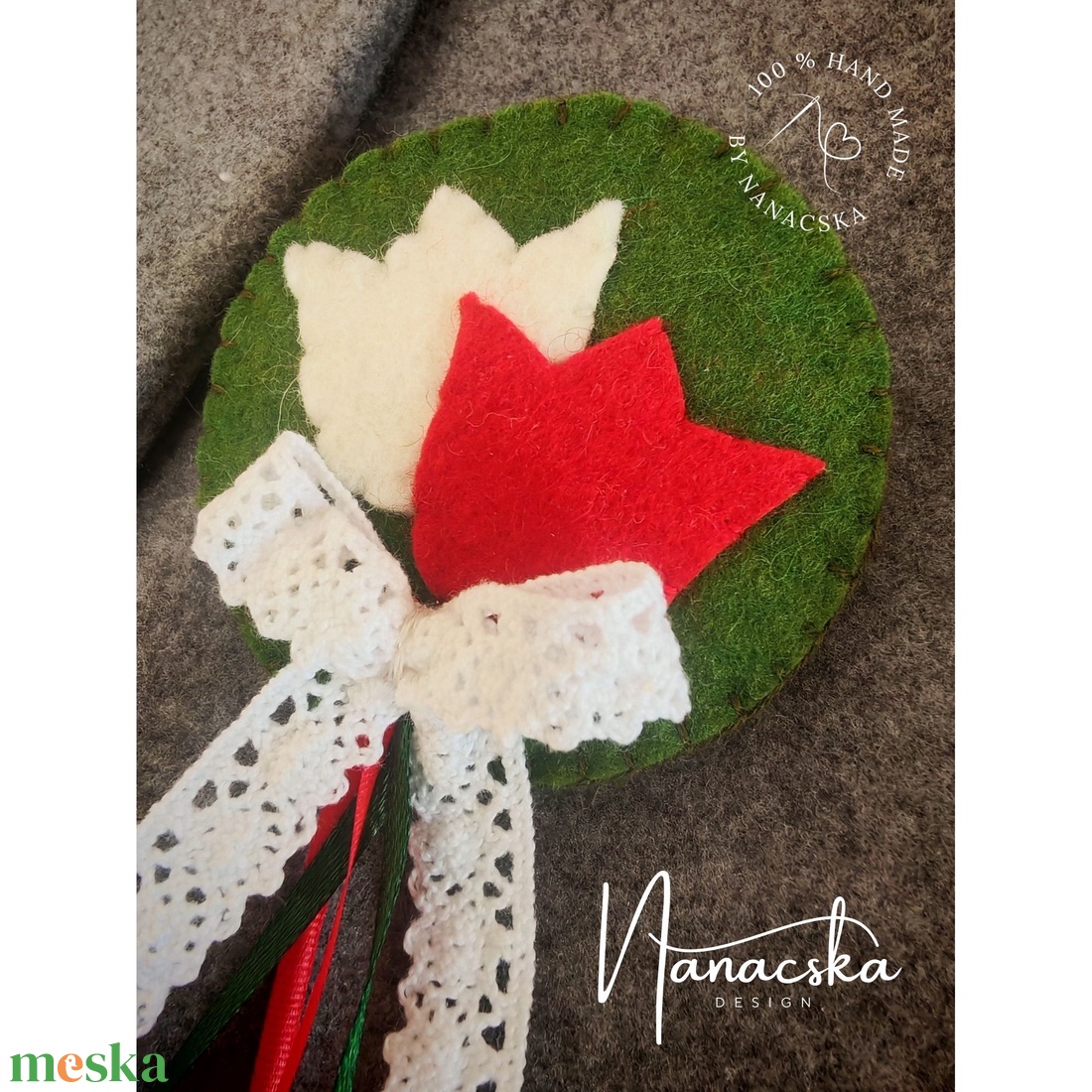 Gyapjúfilc kokárda - tulipános kerek - ékszer - kitűző és bross - Meska.hu