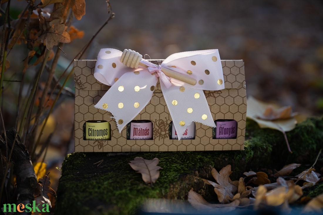 Házikó ajándékcsomag krémmézzel - élelmiszer - méz & propolisz - Meska.hu