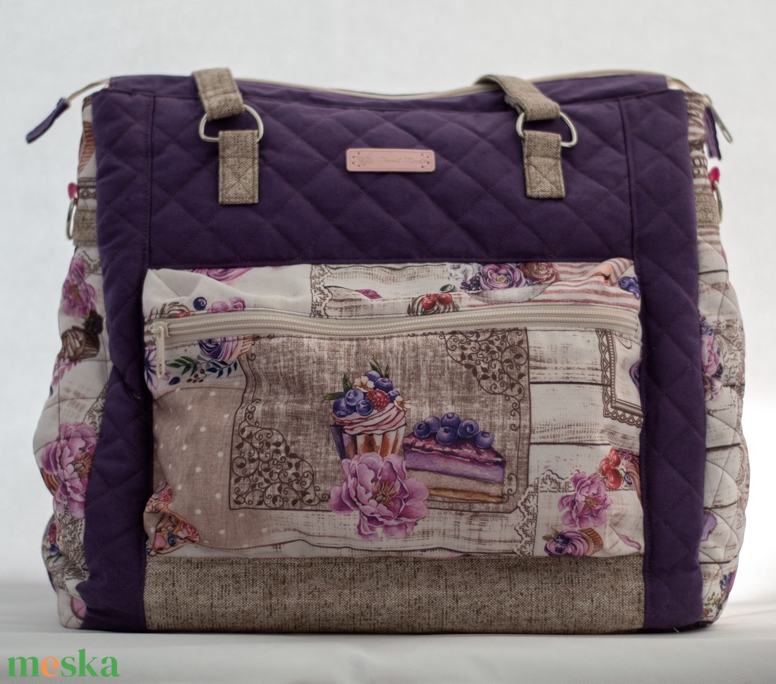 Női válltáska / vállon átvehető táska / shopper / lila mintás / iskolatáska / pelenkázótáska / pakolós - táska & tok - kézitáska & válltáska - vállon átvethető táska - Meska.hu Női válltáska / vállon átvehető táska / shopper / lila mintás / iskolatáska / pelenkázótáska / pakolós - táska & tok - kézitáska & válltáska - vállon átvethető táska - Meska.hu