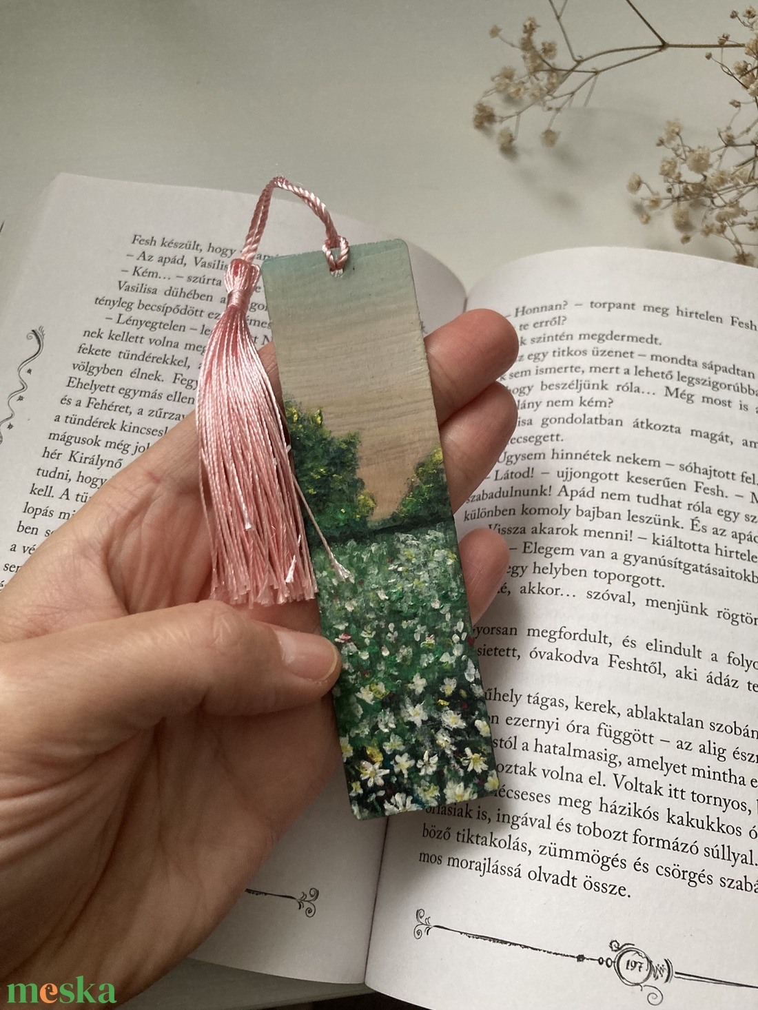 Könyvjelző - Fára festett - Virágos rét  - könyv & zene - könyvjelző - Meska.hu