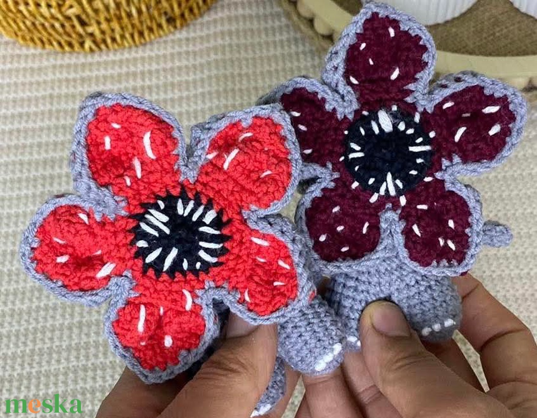 Demogorgon 1db, - baba - mama - baba játékok - csörgő - Meska.hu