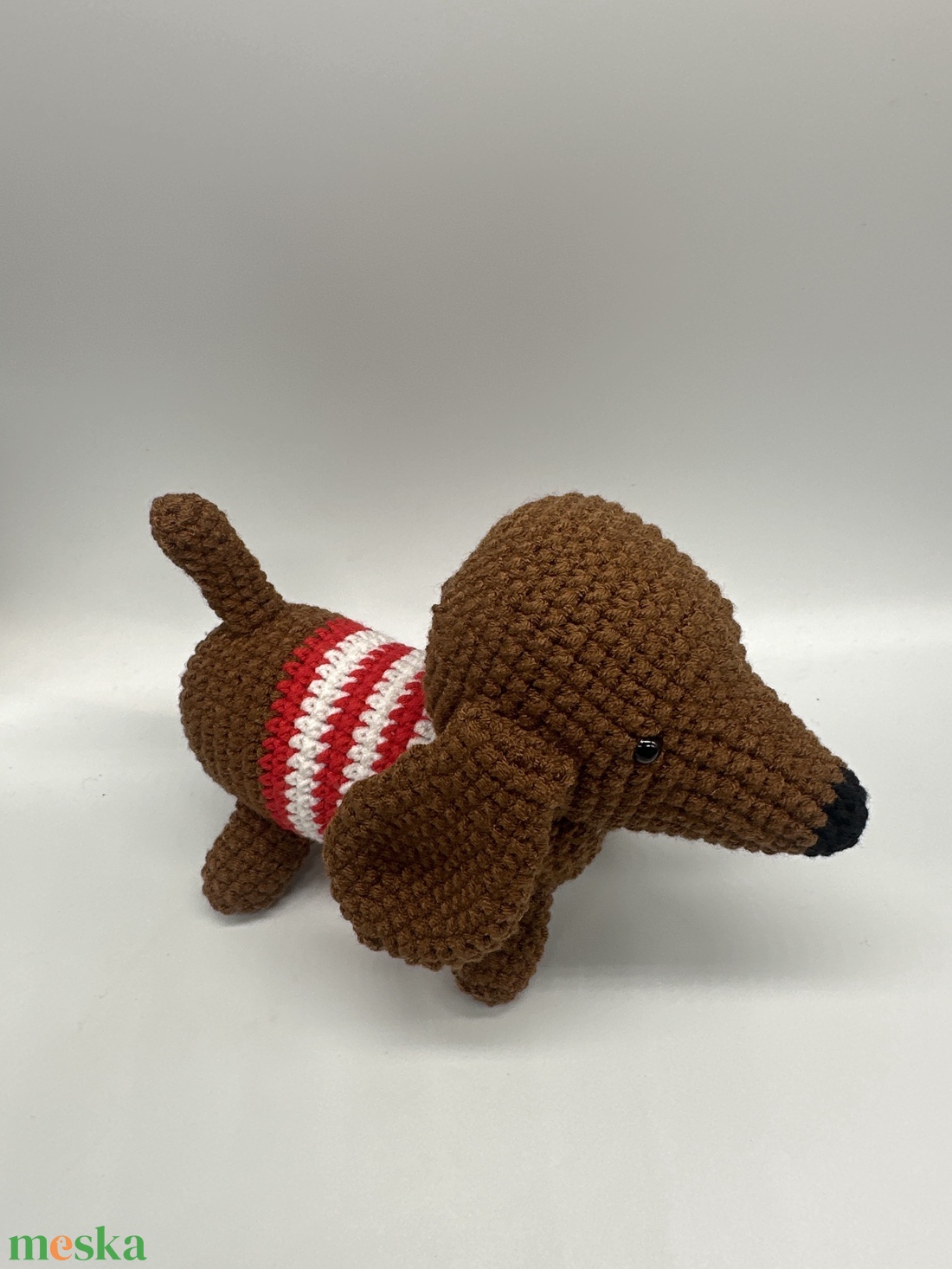 Horgolt tacsi - játék & sport - plüssállat & játékfigura - kutya - Meska.hu