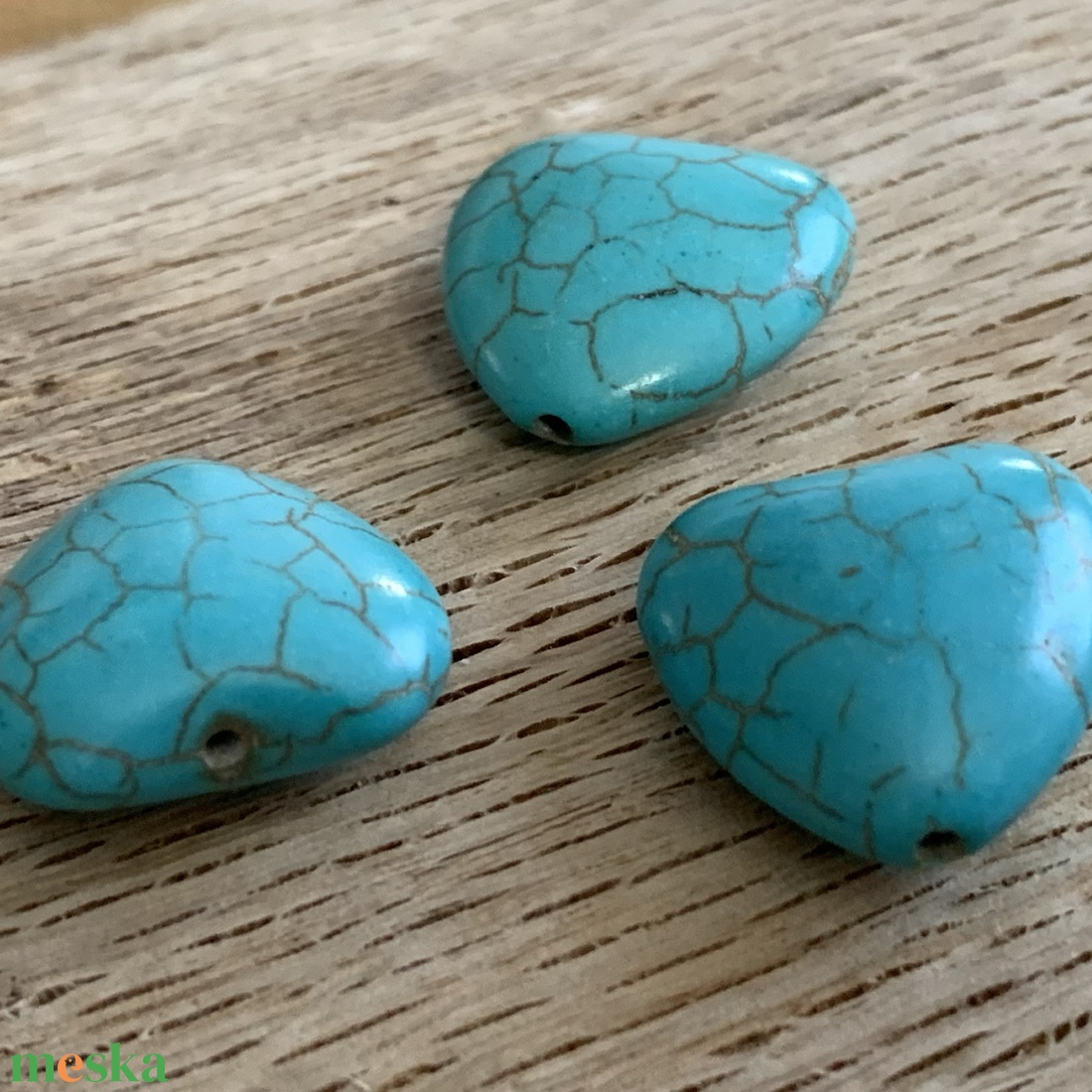 Howlite(türkinit) szív - 3db - kék színű - fúrt szív - 20-20mm  - otthon & életmód - dekoráció - spiritualitás - ásványok - Meska.hu