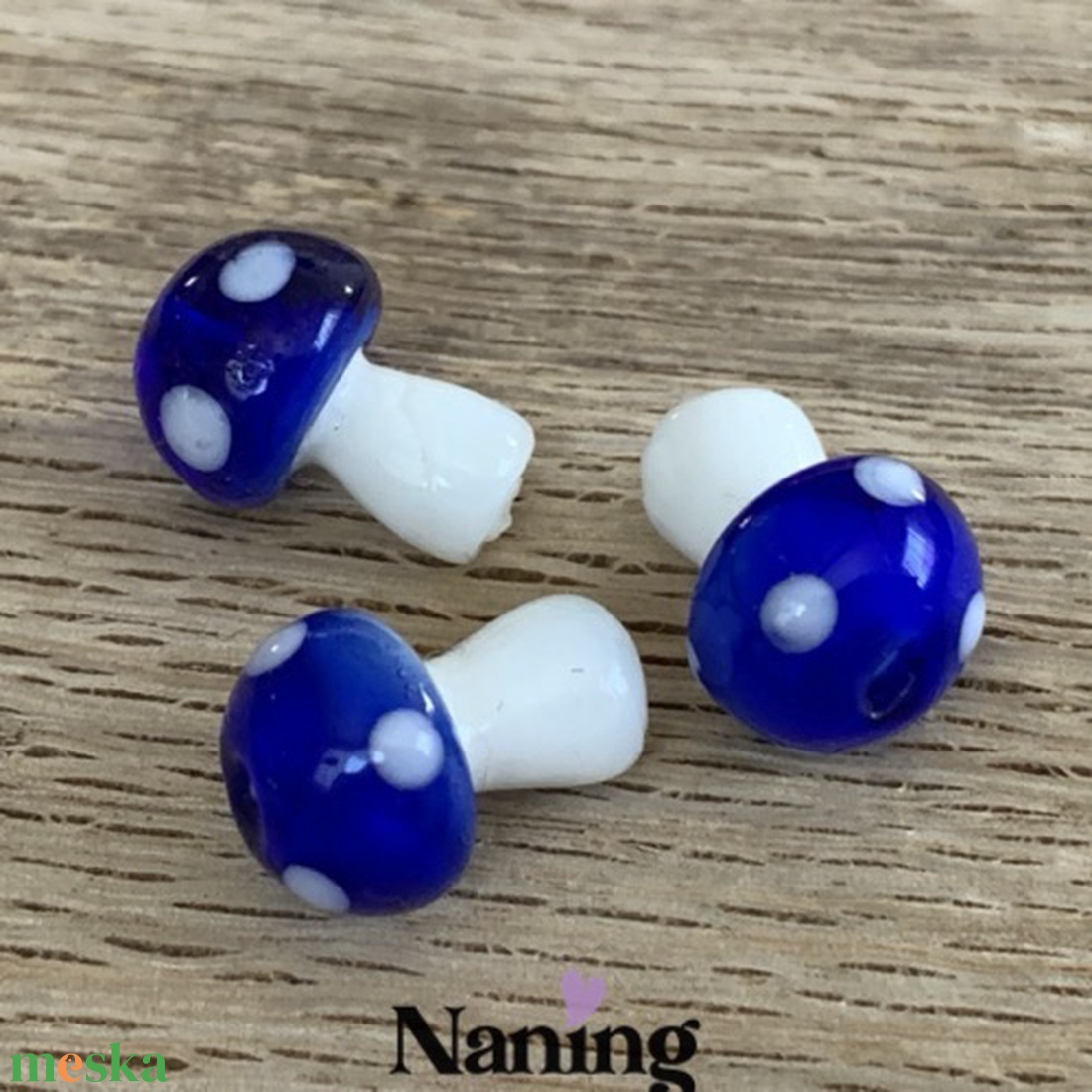 Üveg gomba - 3db - fűzhető - hosszában fúrt  - kellékek & szerszámok - gyöngyfűzés kellékek - üveggyöngy - Meska.hu