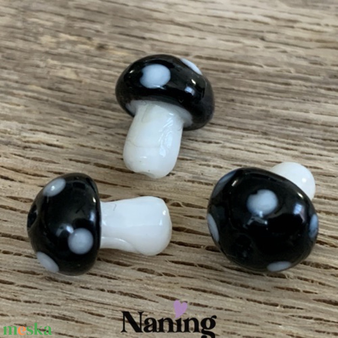 Üveg gomba - 3db - fűzhető - hosszában fúrt  - kellékek & szerszámok - gyöngyfűzés kellékek - üveggyöngy - Meska.hu