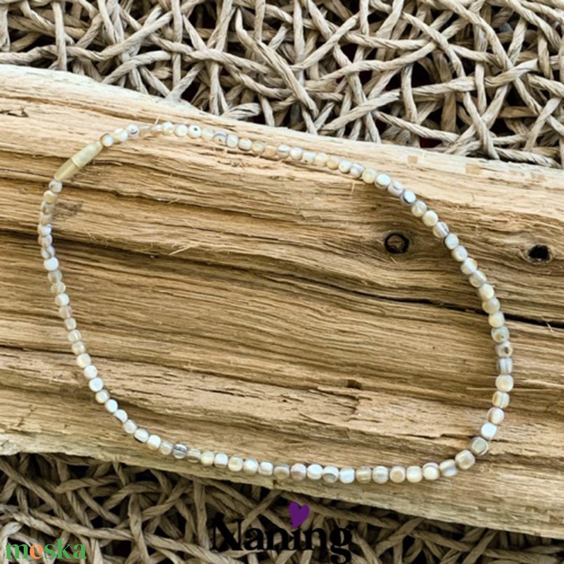 Csiszolt kagylóhéj nyaklánc - 49cm  - ékszer - nyaklánc - gyöngyös nyaklánc - Meska.hu