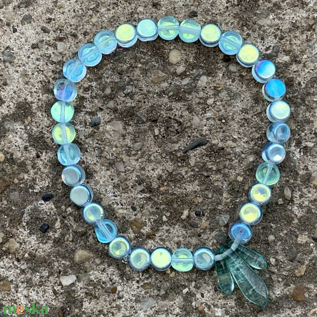 Preciosa cseh üveggyöngy gumis karkötő - türkizkék - ékszer - karkötő - gyöngyös karkötő - Meska.hu