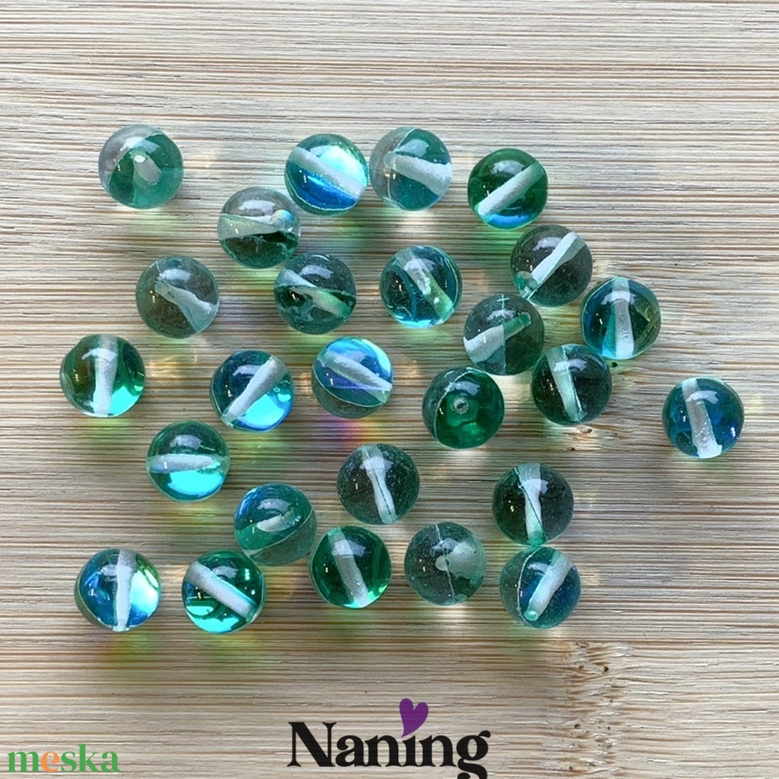 30db üveggyöngy, átlátszó, irizáló fényes zöld - 8mm (17ft/db) - kellékek & szerszámok - gyöngyfűzés kellékek - üveggyöngy - Meska.hu