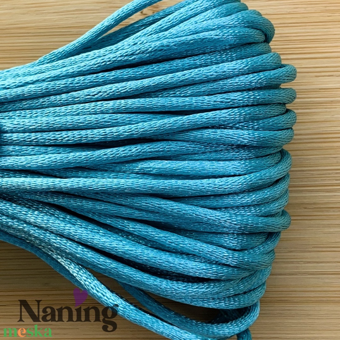 5 méter szatén selyemzsinór - türkizkék - 2mm  (60ft/m) - kellékek & szerszámok - rövidáru - fonal, cérna - kevert fonal - Meska.hu