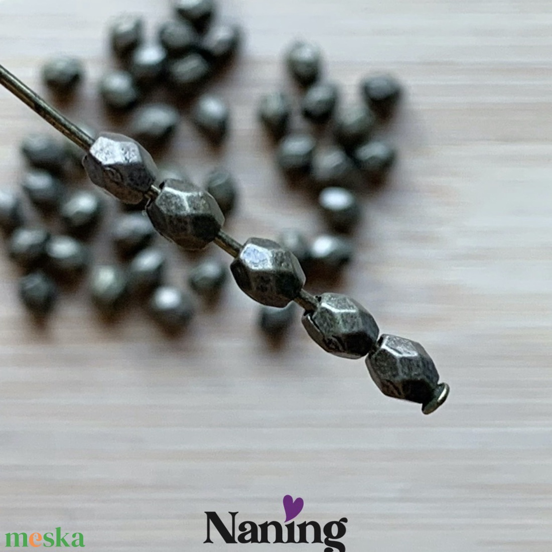 50db fazettált köztes/összekötőelem � 4mm - antik bronz   (6ft/db) - kellékek & szerszámok - gyöngyfűzés kellékek - fém köztesek - Meska.hu