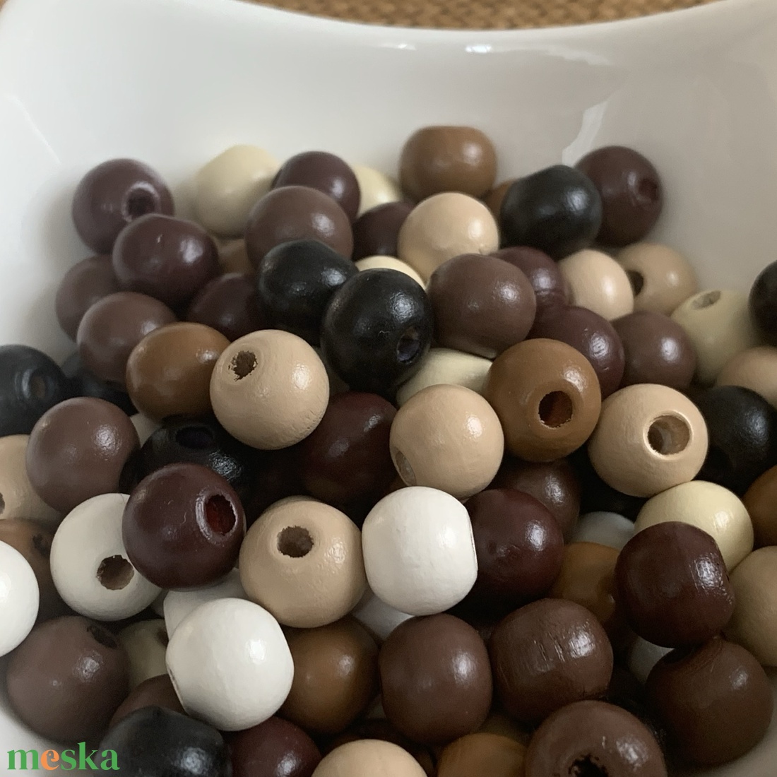 150db festett fagyöngy mix � 10mm � földszín válogatás  - kellékek & szerszámok - gyöngyfűzés kellékek - fa gyöngy - Meska.hu