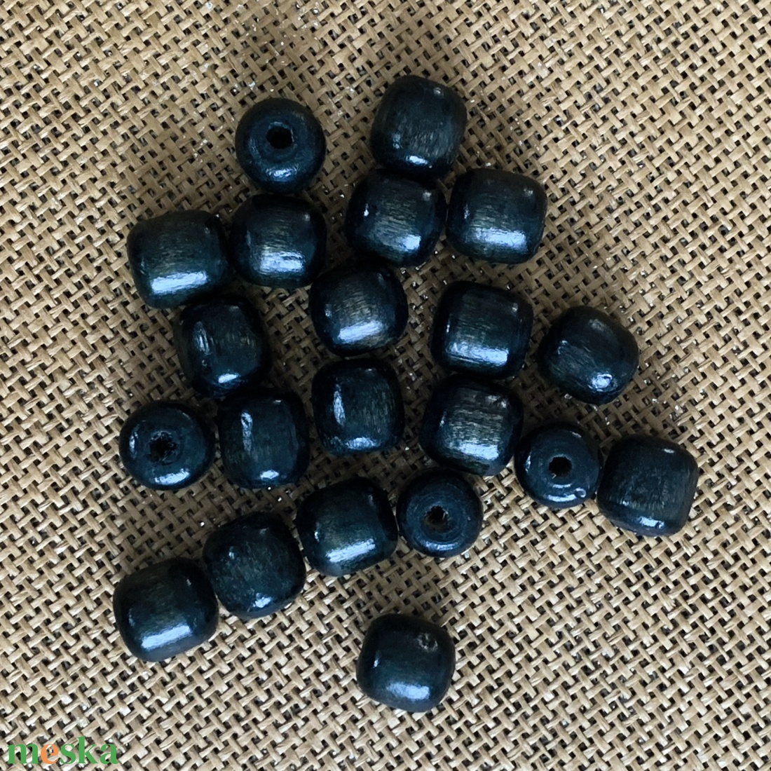 50 db festett, fekete fagolyó � fúrt � 16mm (10ft/db)  - kellékek & szerszámok - hobby fa alapanyag - fagolyó - Meska.hu