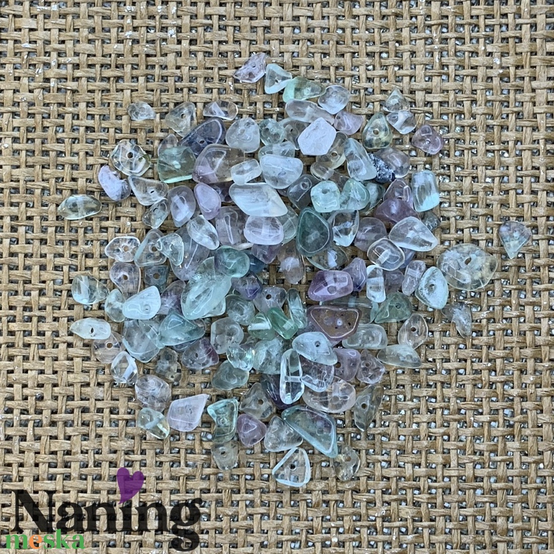 10 gramm ásvány splitter kb.: 5-10mm - s fúrt ásványkavicskák - 4 féle - kellékek & szerszámok - ásvány alapanyag - splitter - Meska.hu