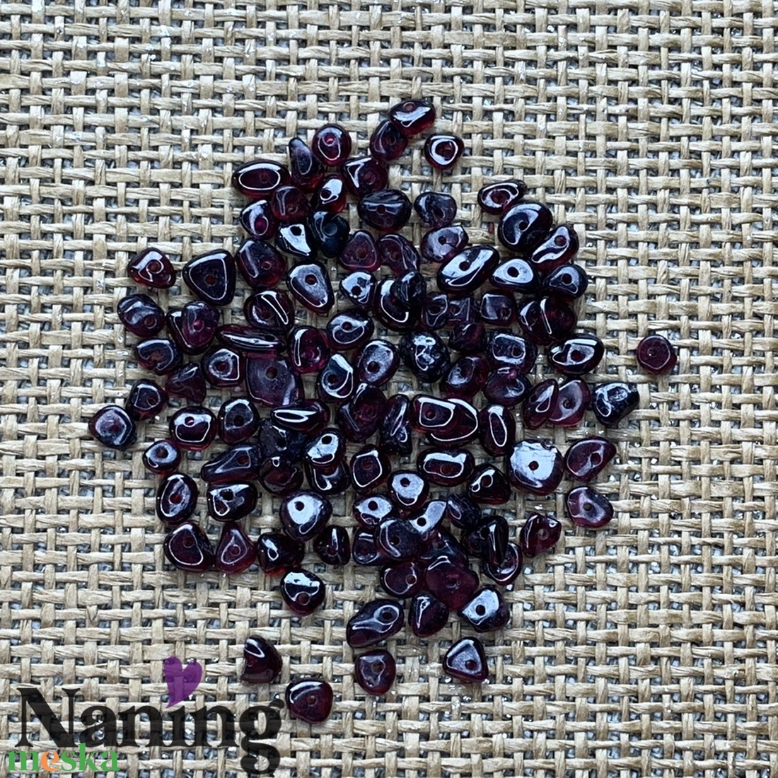 10 gramm ásvány splitter kb.: 5-10mm - s fúrt ásványkavicskák - 4 féle - kellékek & szerszámok - ásvány alapanyag - splitter - Meska.hu