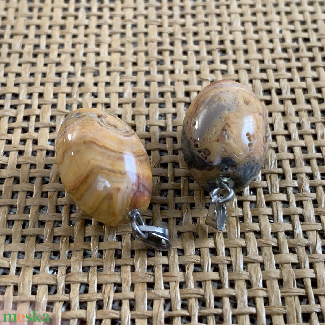 2db ásvány medál  (500ft/db) - kellékek & szerszámok - ásvány alapanyag - ásvány figura - Meska.hu