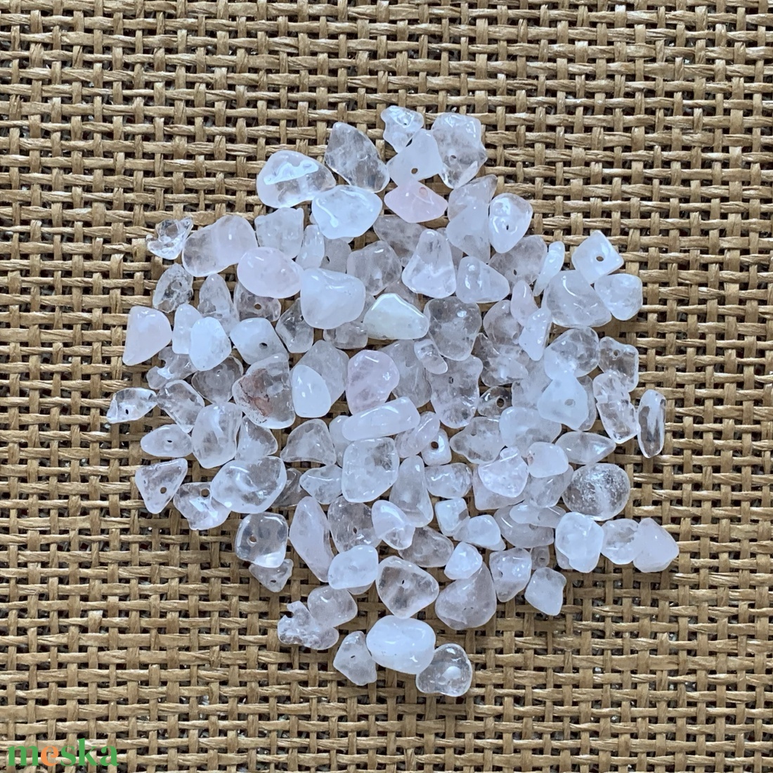 10 gramm ásvány splitter kb.: 5-10mm - s fúrt ásványkavicskák - 4 féle - kellékek & szerszámok - ásvány alapanyag - splitter - Meska.hu